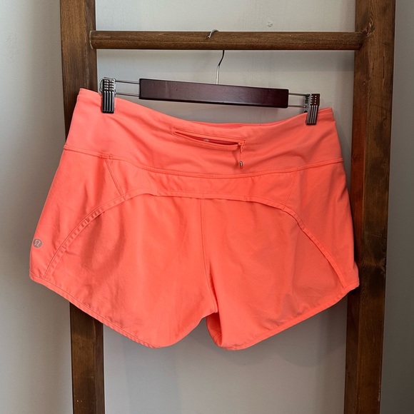 Lululemon Run Times Short (4-way Stretch 4") - Picture 8 of 12